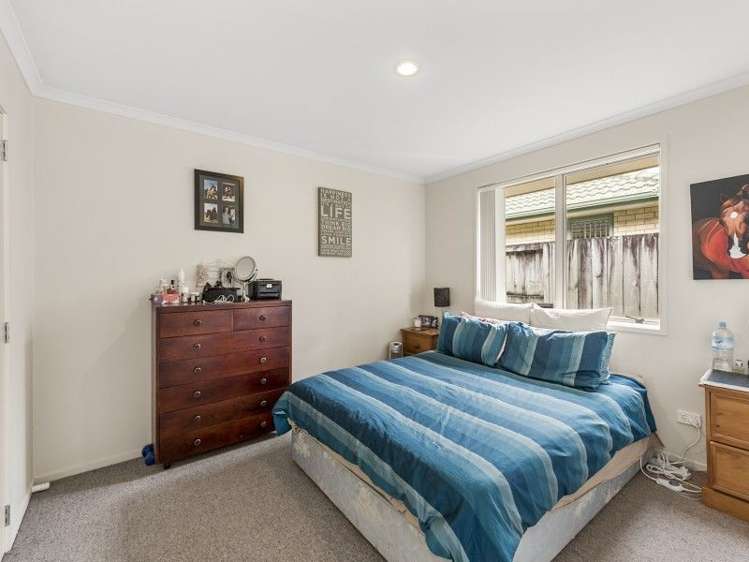 3 Nobleman Place Hamilton East_8