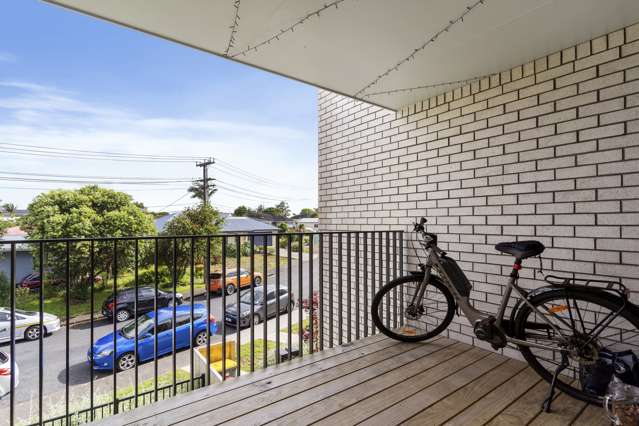 10/18 Titoki Street Te Atatu Peninsula_2