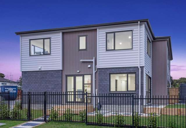 Spacious, Stylish & Brand-New - 4 Bedrooms
