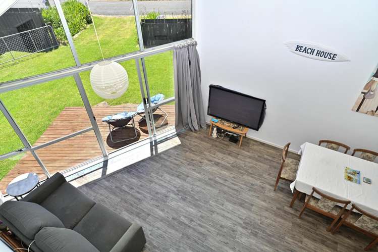 12A Weld Street Māhia Beach_8