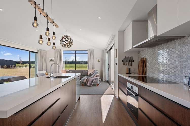 37 Silver Peaks Drive_2