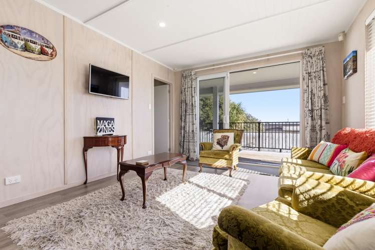 2/19 Awanui Street Hilltop_13