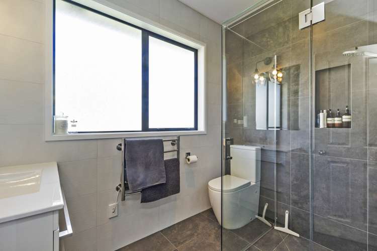 53 Parnell Heights Drive Kelvin Grove_13