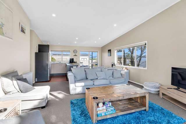 110 The Fairway Matarangi_3