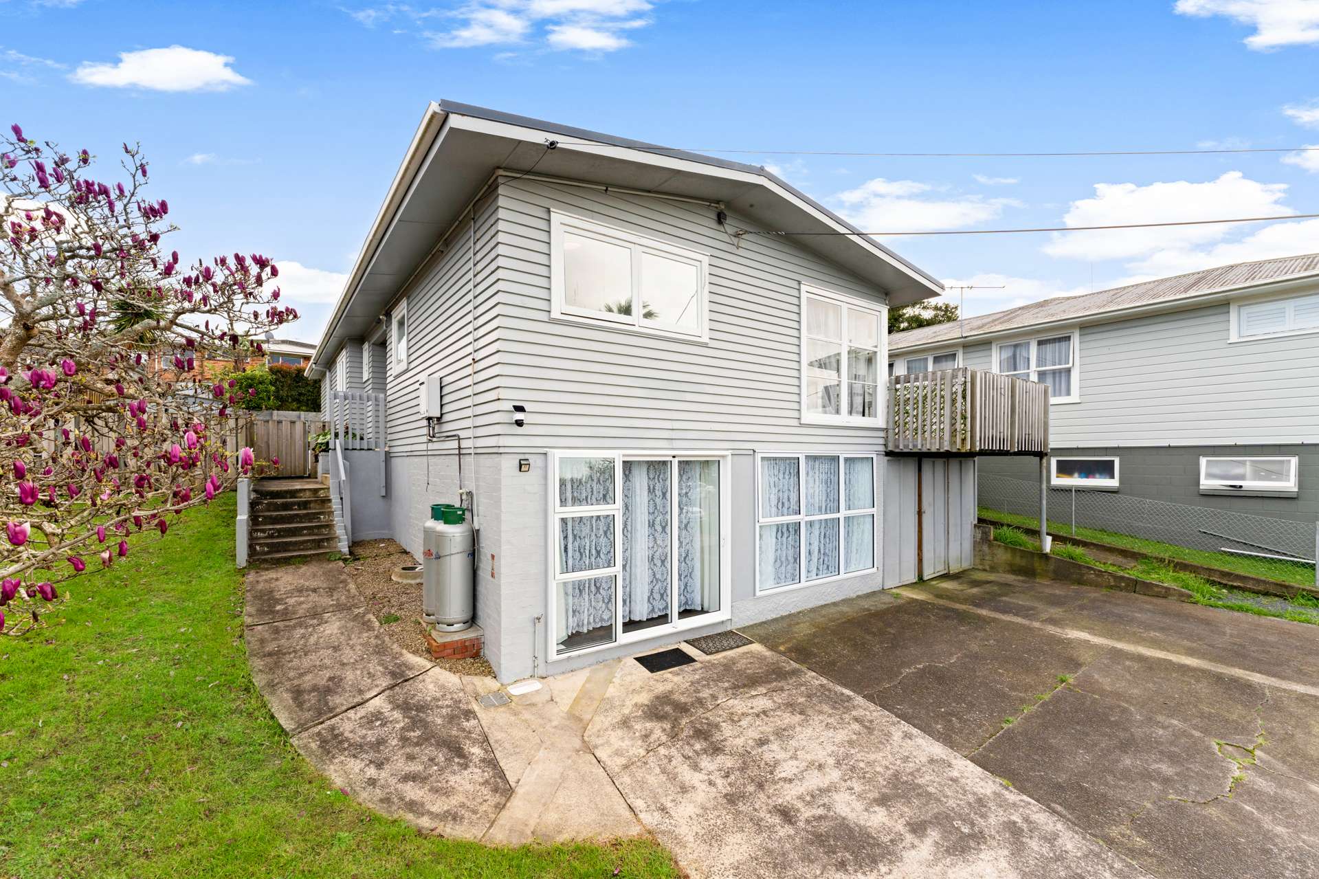 6 Merville Avenue Te Atatu South_0