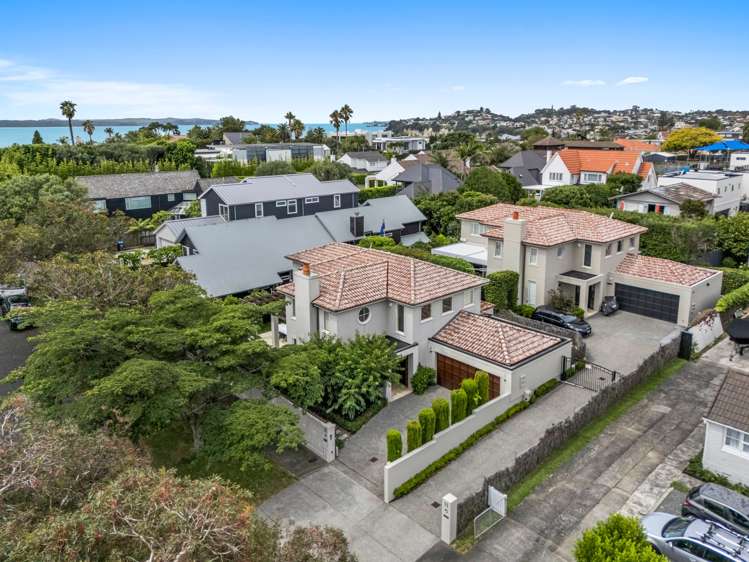 13 Aumoe Avenue St Heliers_21