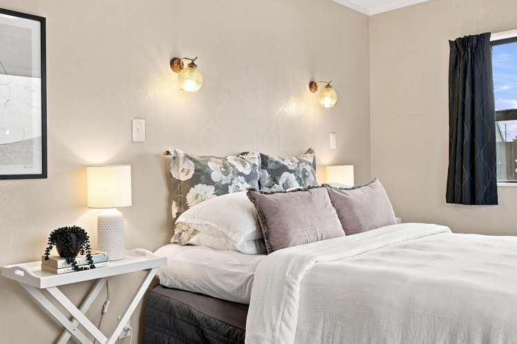 14 Warwick Place Springvale_11