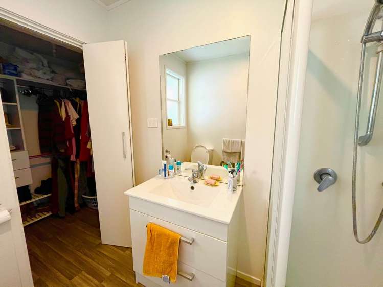 9 Moana Avenue One Tree Hill_7