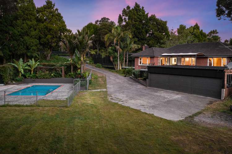 237 Woodlands Park Road Titirangi_17