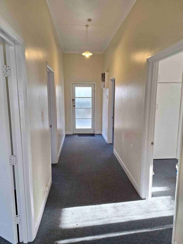 21 Worcester Street West End_4