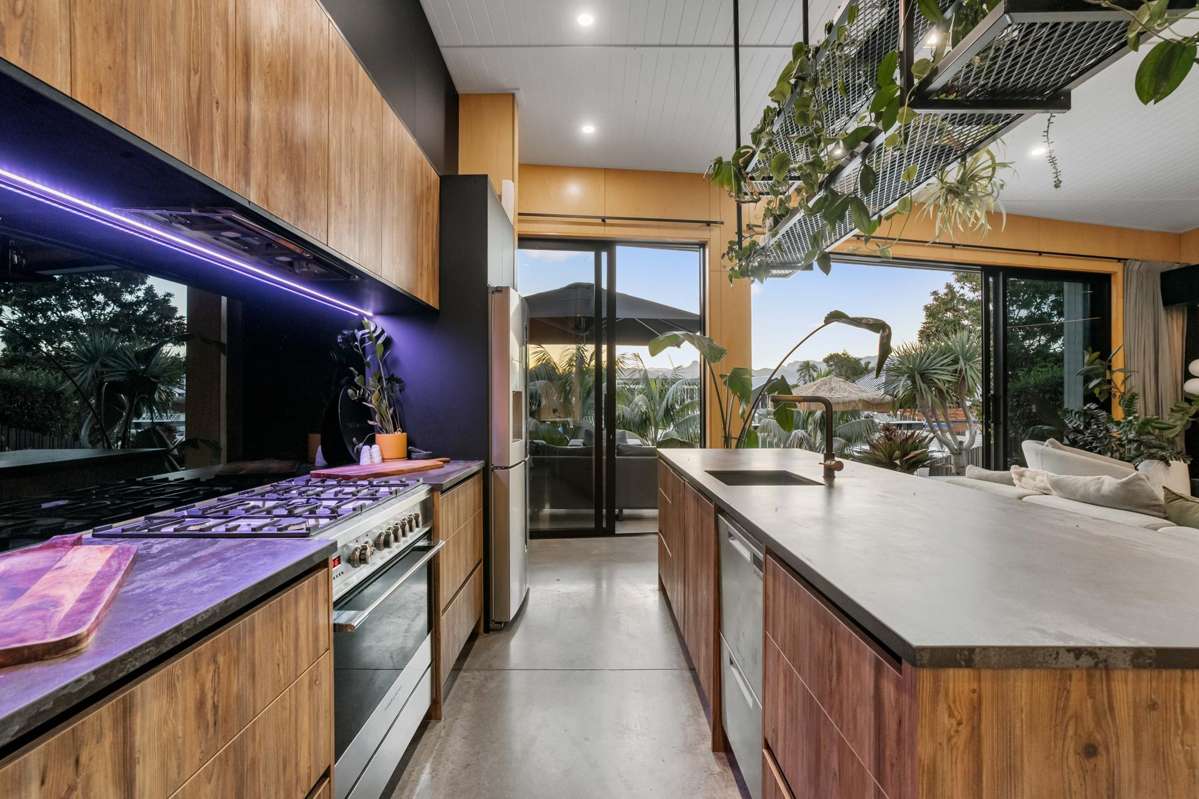 511 Waterways Parade_3