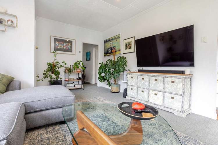 38 Queen Street Dannevirke_10