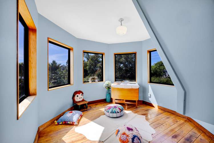 7 Mace Terrace Oakura_11