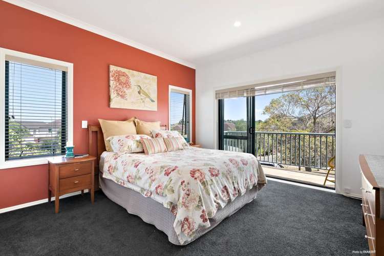 227 Alec Craig Way Gulf Harbour_15