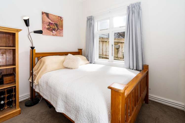 24 Charlotte Avenue Brooklyn_16