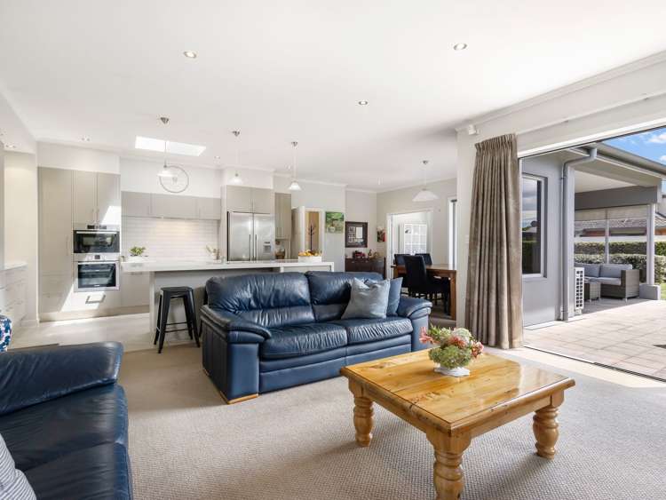 1213A Ada Street Parkvale_10