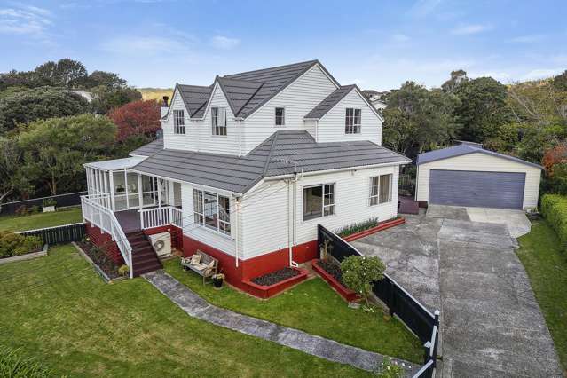 A Cherished Family Home | Elevated and Private