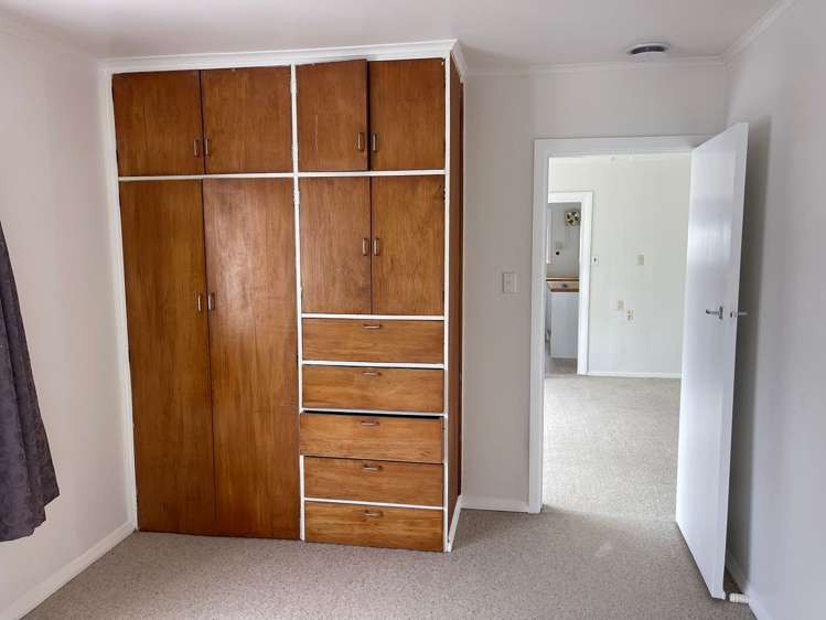 4 Gibbs Crescent Wainuiomata_16