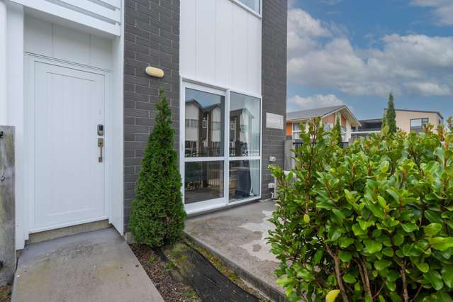 2/10 Burrows Place Frankton_1