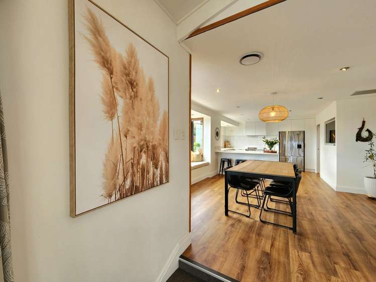 10 Gilbert Road Paroa_7