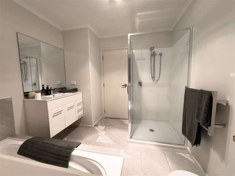 11 Charlotte Crescent Dinsdale_9