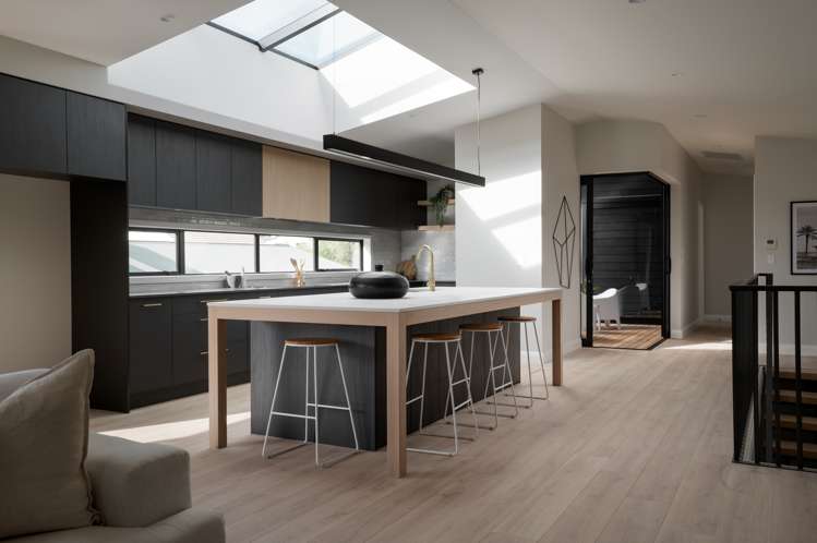 2/908 River Road Queenwood_24