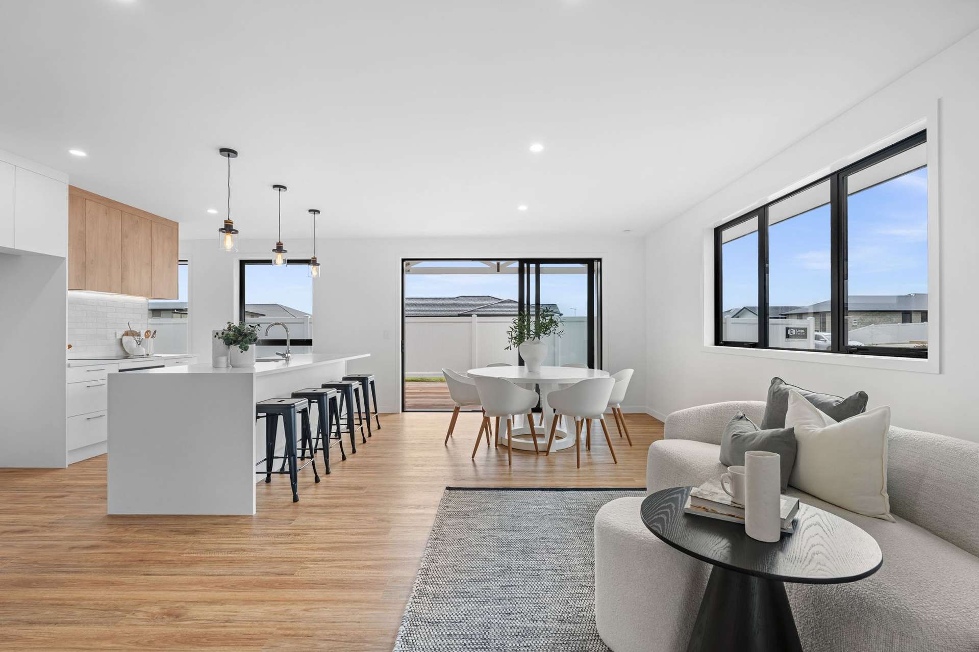 8 Te Piriti Road One Tree Point_0