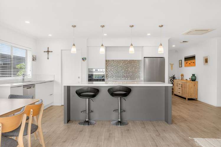 32 Villosa Court_5