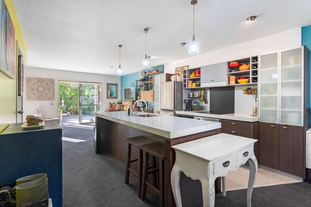  17/21 Hunters Park Drive Three Kings_3