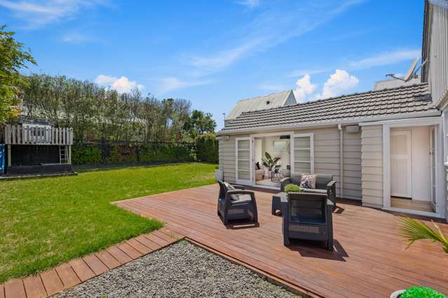 28 Hanlon Crescent Devonport_4