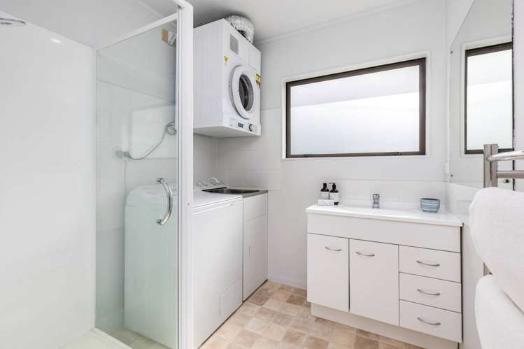 181 Hobsonville Road Hobsonville_14