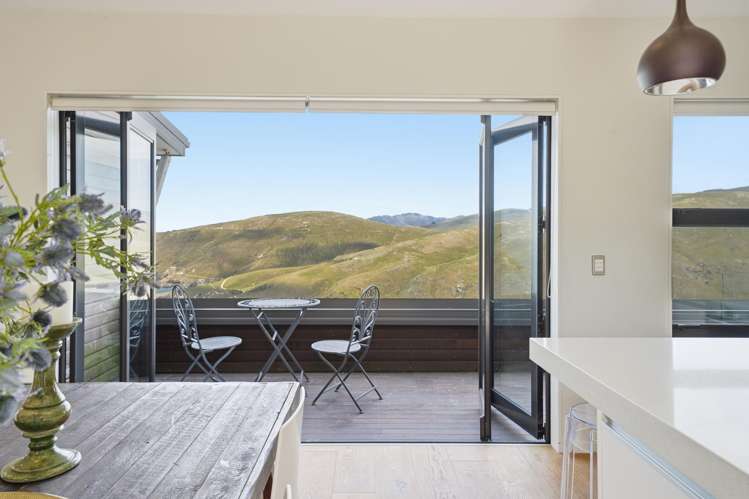 24 Peninsula View Scarborough_10