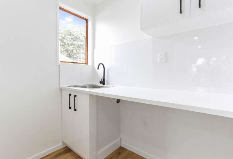 29 Catkin Crescent Papatoetoe_13