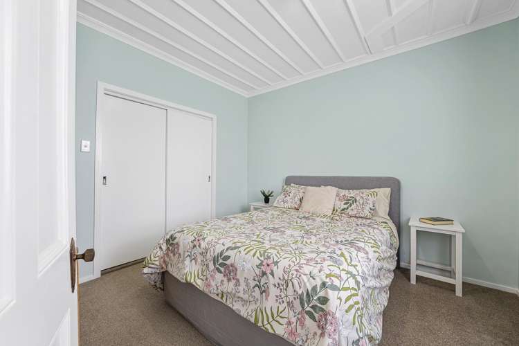 13 Karaka Street Helensville_11