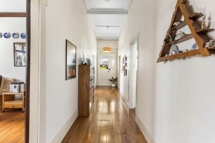 12 Roseberry Avenue Birkenhead_9