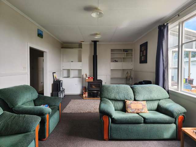 2 Mahuru Lane Okato_2