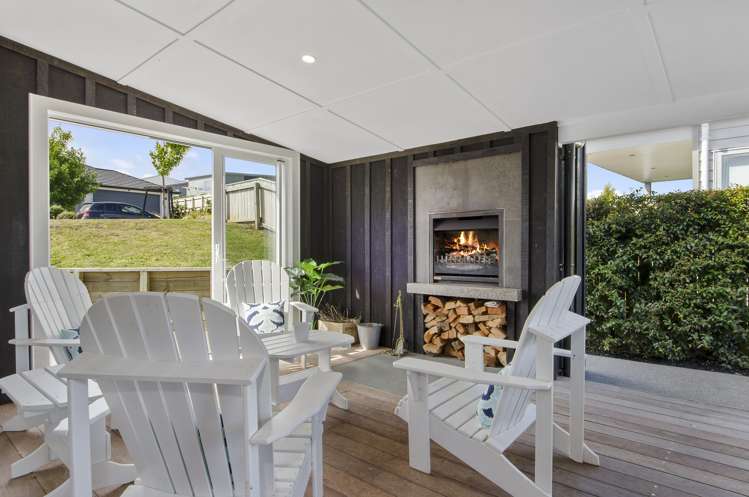 47 Laly Haddon Place Matakana_2