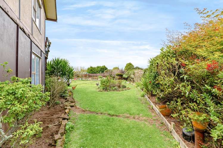 23 Castle Street Eltham_26