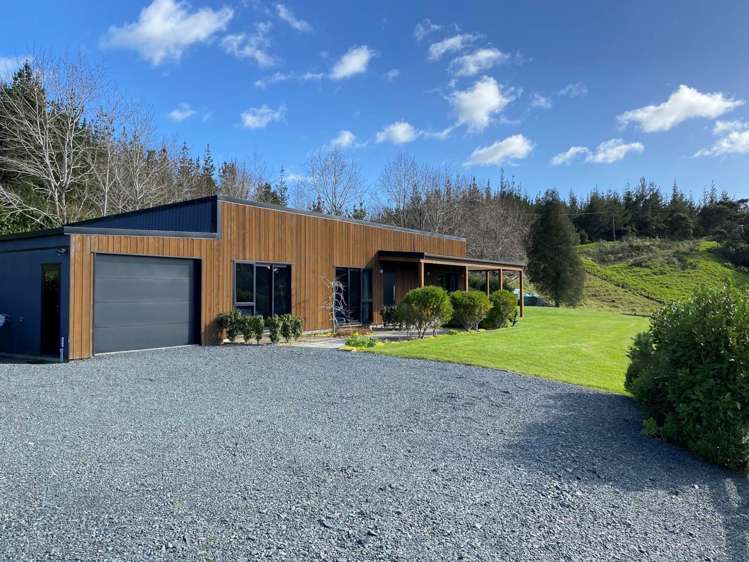 566 Blackbridge Road Waitoki_15