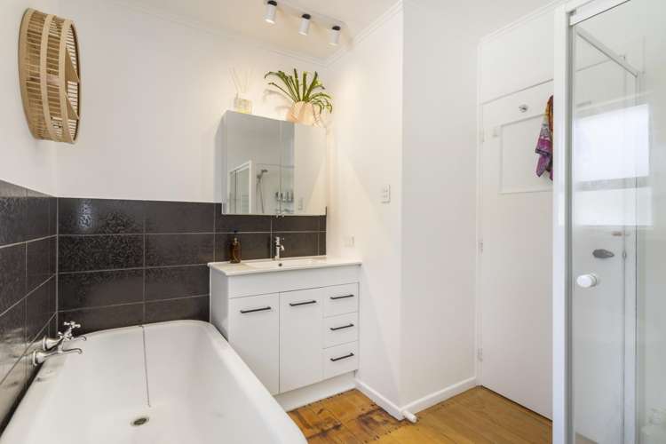 62 Kervil Avenue Te Atatu Peninsula_13