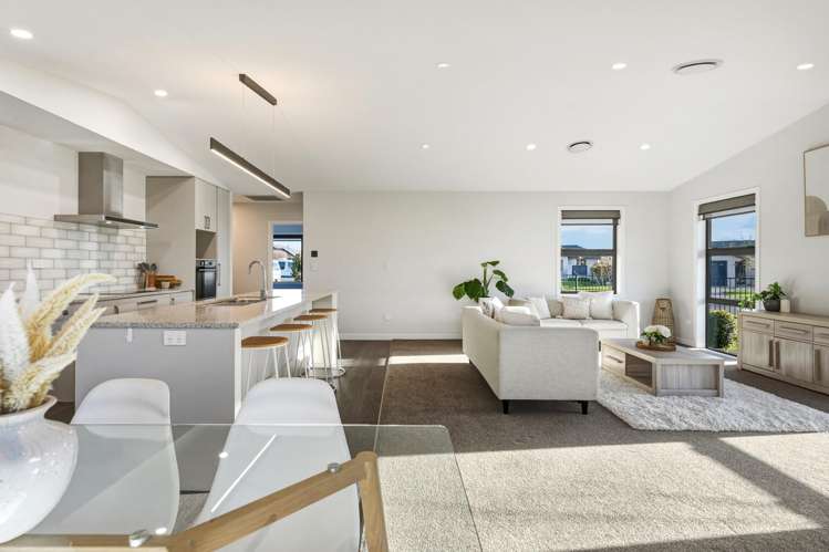 58 Carroll Place Owhata_6