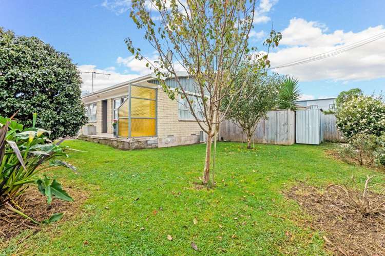 1/27 South Street Papakura_2