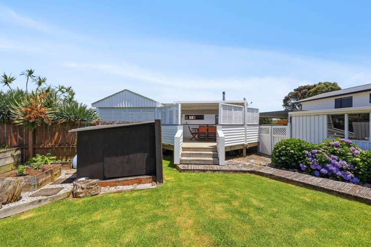 6 Vela Place Clarks Beach_45