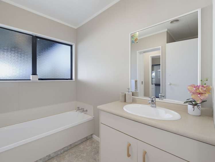 47a Aquarius drive Kawaha Point_4