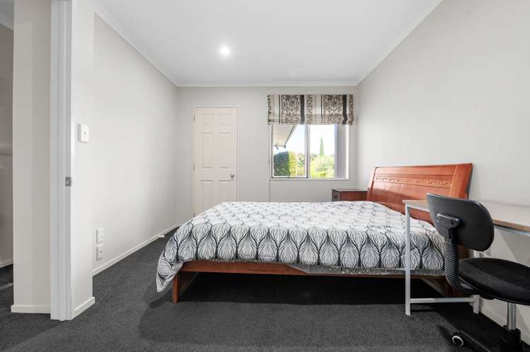 17 Palliser Drive Huntington_15