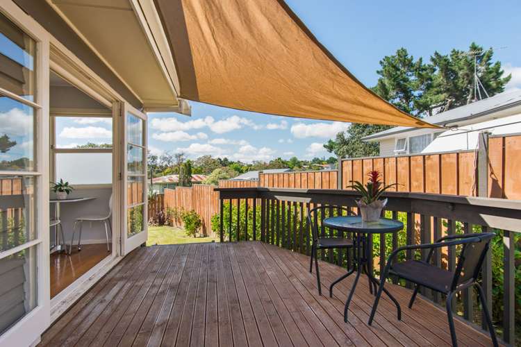 17 Sarona Avenue Glen Eden_17