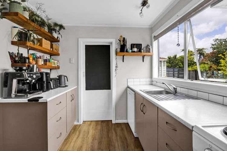 22 Mahoe Street Inglewood_4