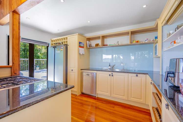 64 Ridge Road Mahurangi East_17