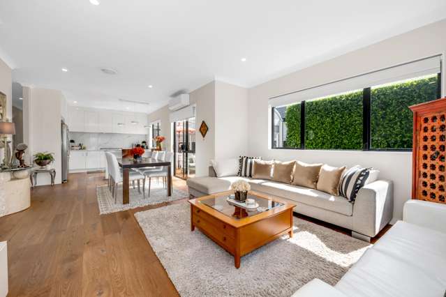 8 Lavey Road Flat Bush_4