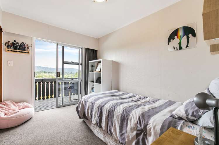 4 Easter Parade Glen Eden_11